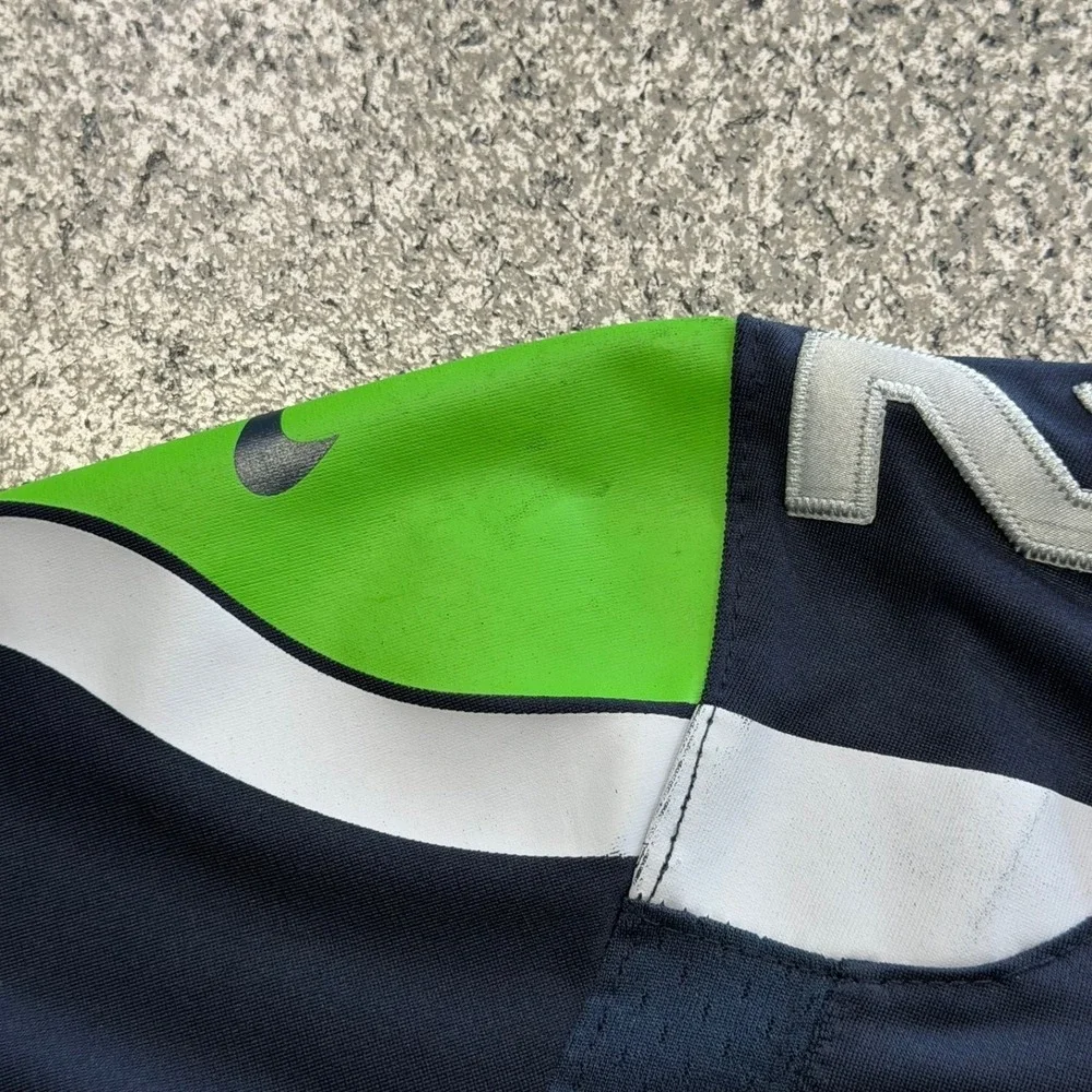 Nike Seattle Seahawks Jersey Boys Kids Small NFL On Field 12th Man Fan